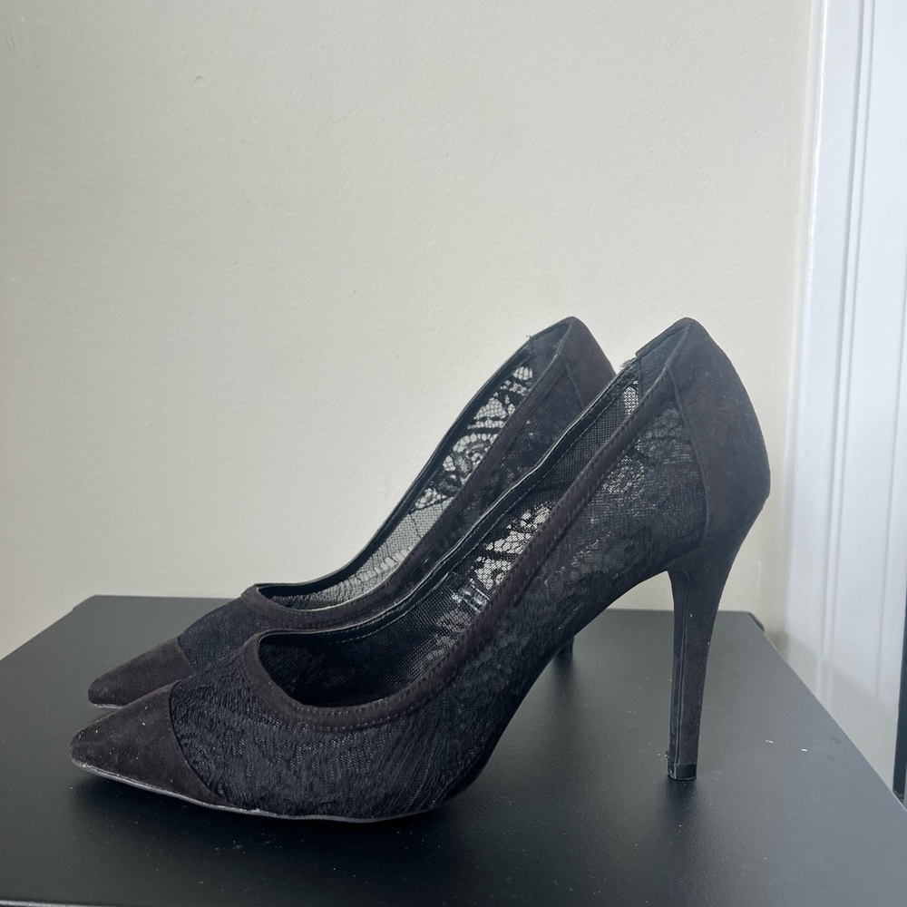 Le Château Black Lace Heels
